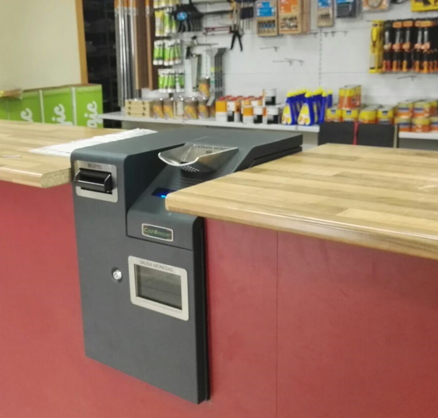 CashKeeper integrat al taulell d’un comerç